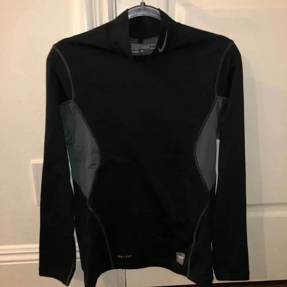 Men’s Dri Fit Nike Long Sleeve Thermal - Picture 1 of 3
